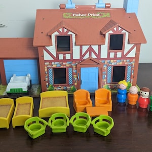 Vintage Fisher Price Little People 1986 Play Family Brown Tudor House #952
