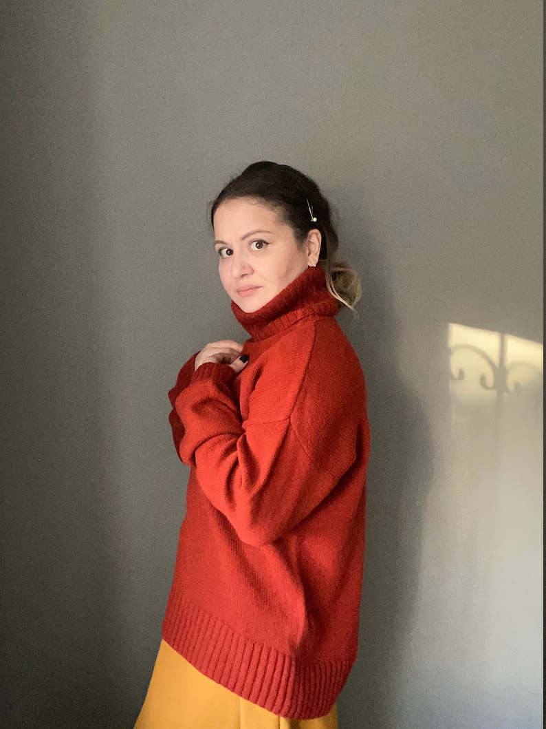 Luxurious Cashmere Sweater for Her. Beautiful Christmas Present. Loose turtle-neck sweater with assymetric hemline. Merino sweater for Women image 1