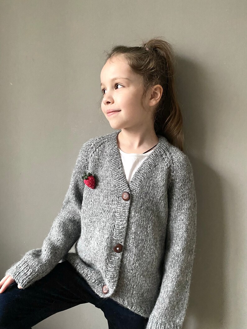 Oversized slouchy cardigan for kids in multiple colors and sizes. Chunky knit gender neutral sweater. Hand knit Toddler cardigan sweater. image 4