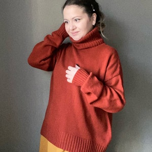 Luxurious Cashmere Sweater for Her. Beautiful Christmas Present. Loose turtle-neck sweater with assymetric hemline. Merino sweater for Women image 6