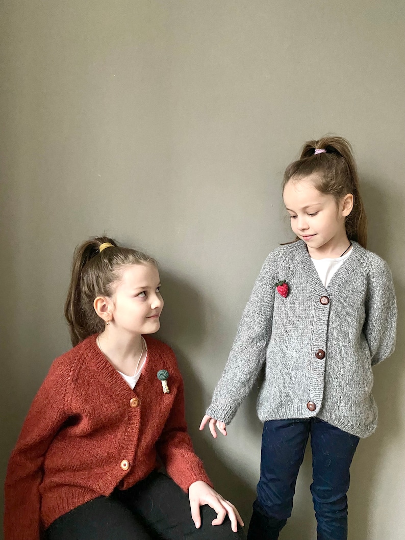 Oversized slouchy cardigan for kids in multiple colors and sizes. Chunky knit gender neutral sweater. Hand knit Toddler cardigan sweater. image 3