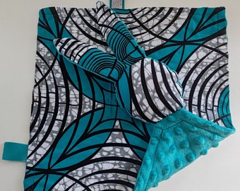 Babyfilt | Kanin | Afrikanskt tryck | Babyälskling | Babyminne | Babypresent | Babyfilt | Babyshowerpresent | Doppresent | Muslin