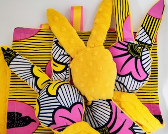 Babyfilt | Kanin | Afrikanskt tryck | Babyälskling | Babyminne | Babypresent | Babyfilt | Babyshowerpresent | Doppresent | Muslin