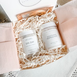 Bath Salts, Clean Bath Salts, Bath Salt Jars, Natural Bath Salts, Luxury Bath, Bridesmaid Gifts, Bath Salts Gifts, Bath Salt Gift Box