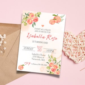 Bearbeitbare Pfirsich-Geburtstagseinladung, One Sweet Pfirsich zum ersten Geburtstag einladen, Pfirsich-Goldblumen, Mädchen 1. Geburtstag, druckbarer erster Geburtstag