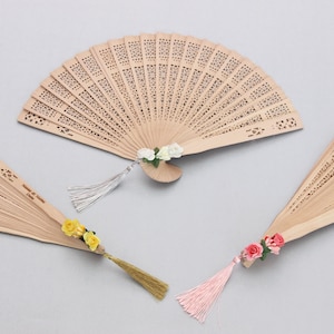 Personalized Natural Wooden Fan Gifts , Hand Fan for Wedding Gift , Wedding Party Favour,Personalized Wedding Gift Fans, Engraved Fan Gift .