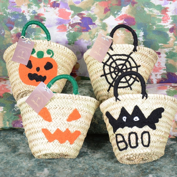 Trick or Treat Bag, Halloween Basket for Kids, Bat Straw Basket, Halloween Treat Bag, Moroccan Basket, Halloween Decor Item, Pumpkin Bag