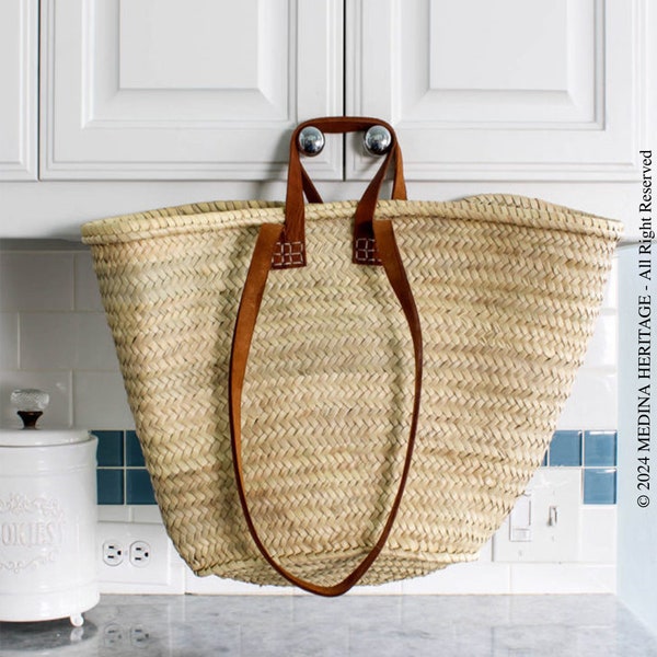 Large Straw Bag Handmade with leather, French Market Basket, grocery market bag, Flower girl basket