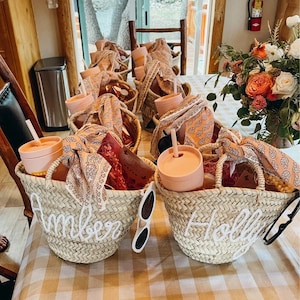 Flower girls baskets, Customized straw bags, Personalized WEDDING GUEST GIFT straw moroccan basket,flower girl bags,custom beach bag