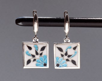 Georgische emaille oorbellen, blauwe cloisonne bloemenoorbellen, delicate oorbellen, handgemaakte sieraden, cadeau voor haar, vierkante oorbellen, Minankari