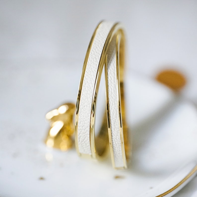 Vergoldetes Armband mit Ziegenleder Muttertagsgeschenk, Hochzeit, Lederhochzeit, Geschenk für sie, Damenschmuck, goldener Armreif Bild 5