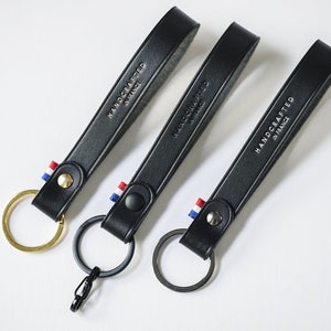 Cuir noir | Porte-clés personnalisé Mousqueton, cadeau pères ,cadeau anniversaire, Noces de cuir, cadeau mariage