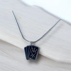 Card Deck Necklace, Three Of Swords, Tarot Gifts, Christmas Gifts, Gifts For Her, Minimalist Jewelry, Hypoallergenic, Playing Cards, Heart