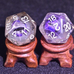 DND W20 Würfelhalter | Würfelständer aus Holz | D20 Würfelständer