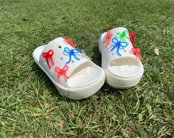 Der Lacy Lele Crocs Anhänger