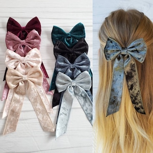 長いテールのベルベットのヘアリボン、クリップリボン