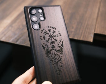 Het kompas van de Vegvisir Viking uit de Noorse mythologie, houten hoesje voor iPhone, Samsung Galaxy en Google Pixel-telefoons, personaliseerbaar