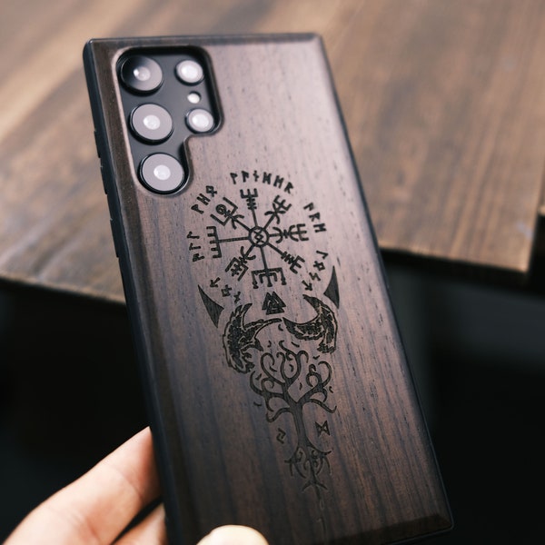 Der Vegvisir Wikinger Kompass der nordischen Mythologie, Holzhülle für iPhone, Samsung Galaxy und Google Pixel Phones, personalisierbar