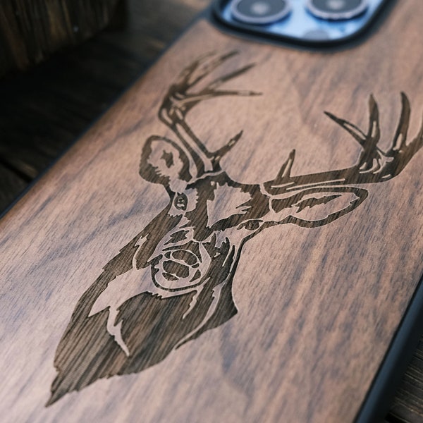 Whitetail buck, Wood Case for iPhone, Samsung Galaxy and Google Pixel Phones, Personalizable