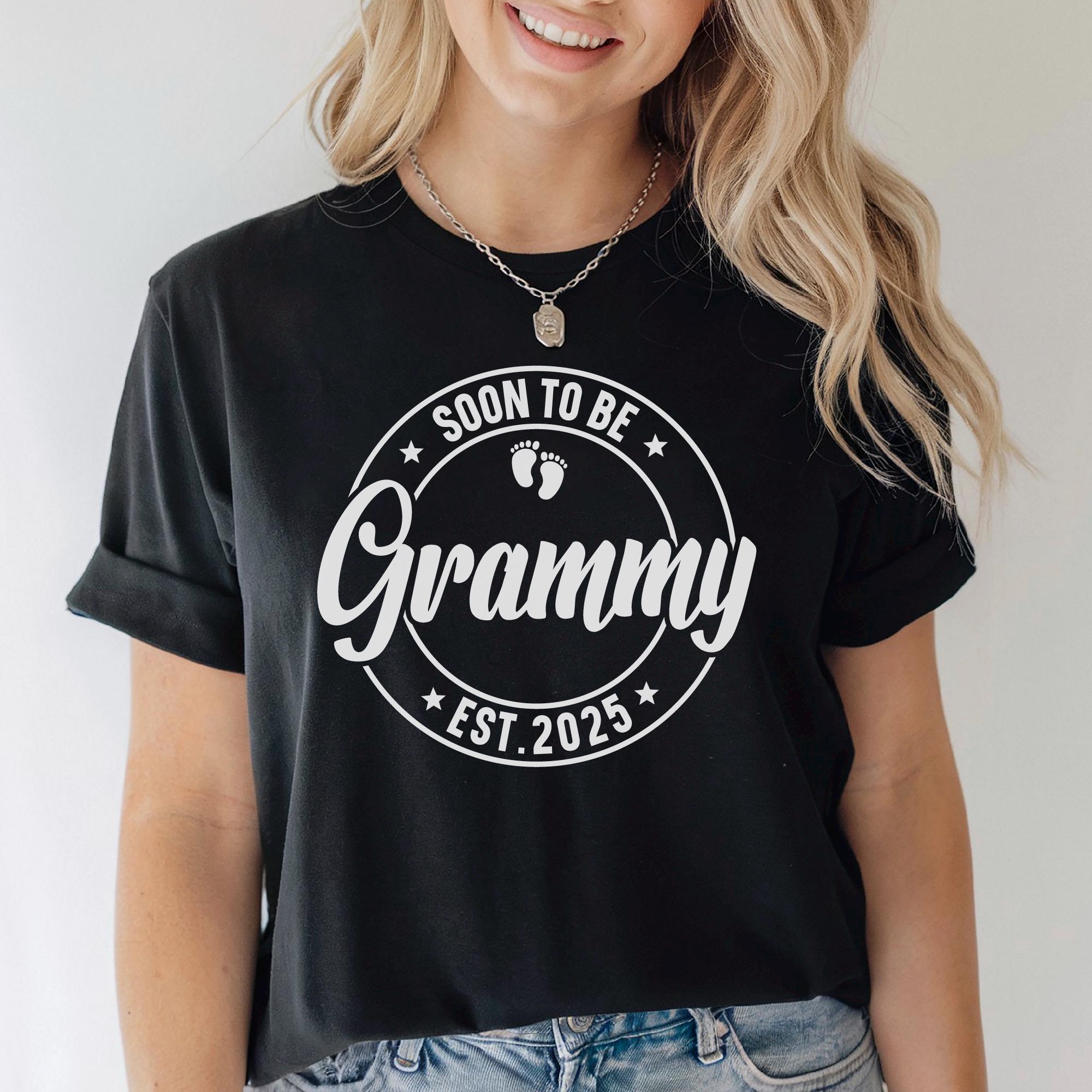 Womens Womens Promoted To Gg Est 2020 Sunflower Gifts Mother Day T-Shirt Womens Womens Promoted To Gg Est 2020 Sunflower Gifts Mother Day T-Shirt