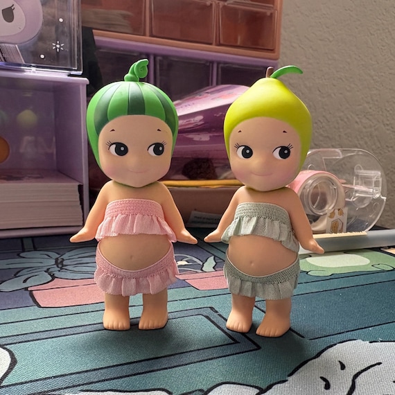 Sonny Angel Outfit | Angel Doll Pleated Skirt and Top | Angel Outfit
