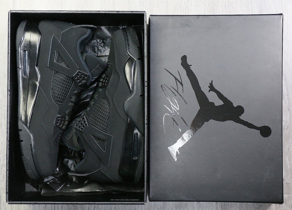 retro 4 black cat men