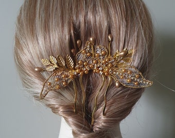 Handmade gold colored bridal comb with pearls and drop stones - Elegant Hair Accessory for Weddings and Parties, Metal Comb