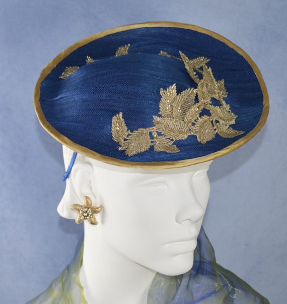 Elegant Handmade Blue Silk Abaca Fascinator With Gold Leaves  display picture 3