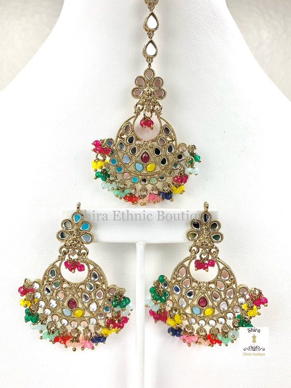 Mirror Chandbali With Maang Tikka Set in Mehendi Gold Polish in