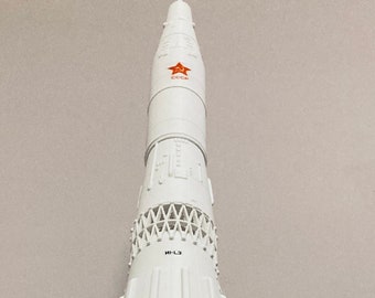 New! the Mighty Soviet N1 Moon Rocket Kit Model. ALL WHITE. Super