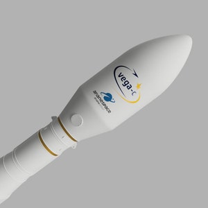 NEW! Ariane Space Vega C - 1:72 an 144 Scale Model 498/248mm. Light Lift Launch Vehicle