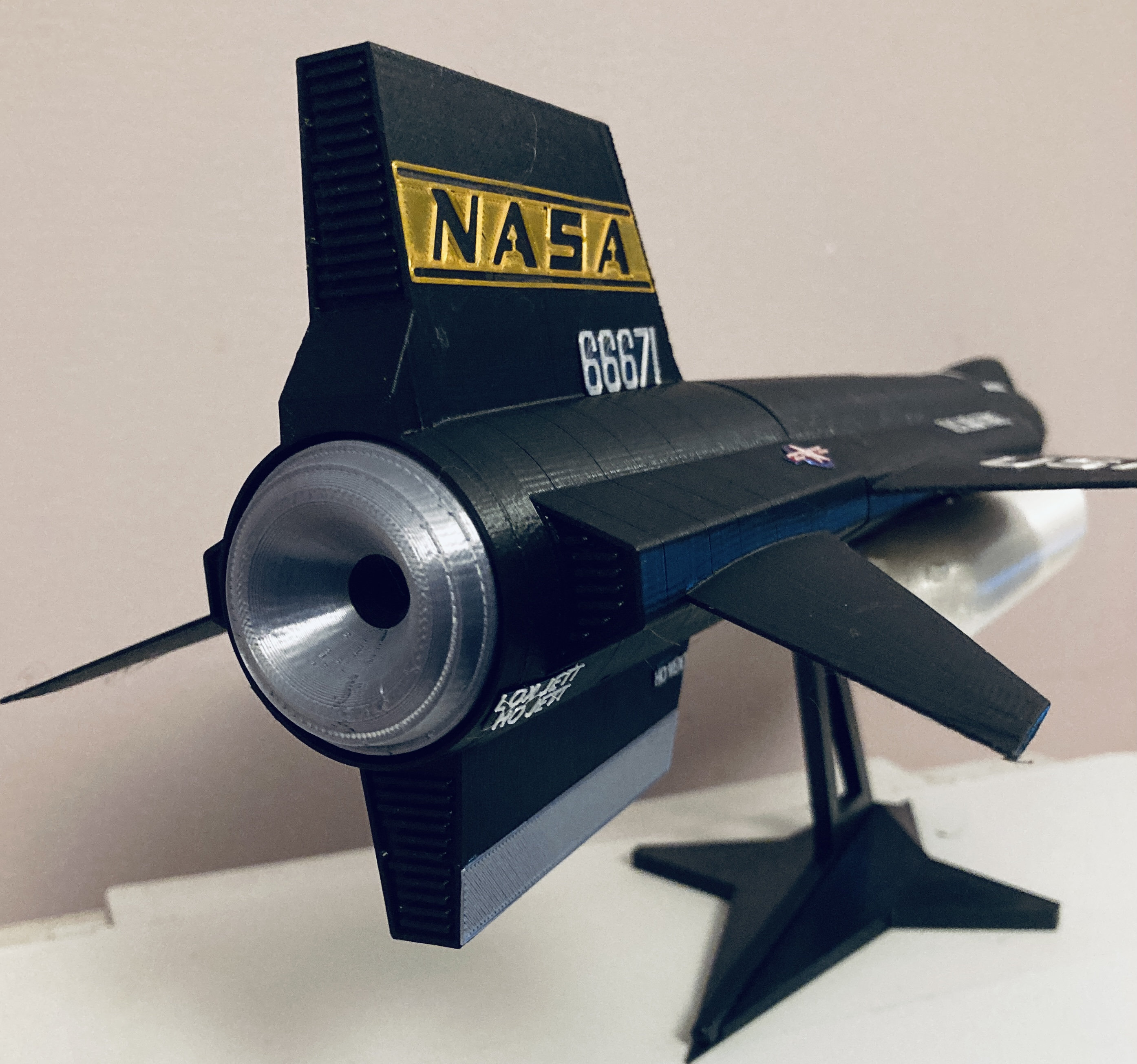 X-15 A2 (66671 X15) The Original Nasa Rocket Space Plane 1:32 Scale (472mm) with drop tanks