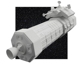 2001: A Space Odyssey German Space Gun kit model 470mm 18.5 inches