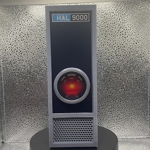 2001: En rymdossé HAL 9000 Skrivbordsstädning bild 1