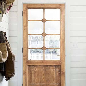 Puerta francesa de 8 paneles con detalles tallados: madera rústica personalizada