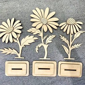 Gänseblümchen Bauernhaus Daisy Shelf Sitzer, Bauernhausdekor Blumen SVG, Wohnkultur, Frühlingsdekor, stehende Gänseblümchen Regalsitzer