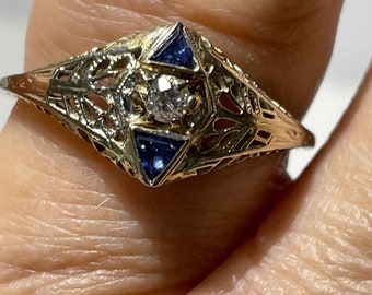 Art Deco 18Kt White Gold Sapphire Diamond Ring Size 8