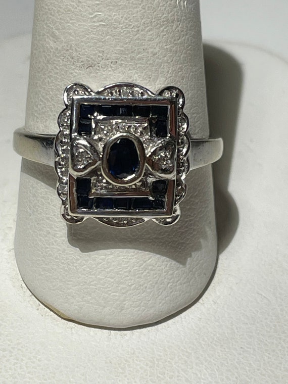Art Deco 14 Kt White Gold  Sapphire Diamond Ring