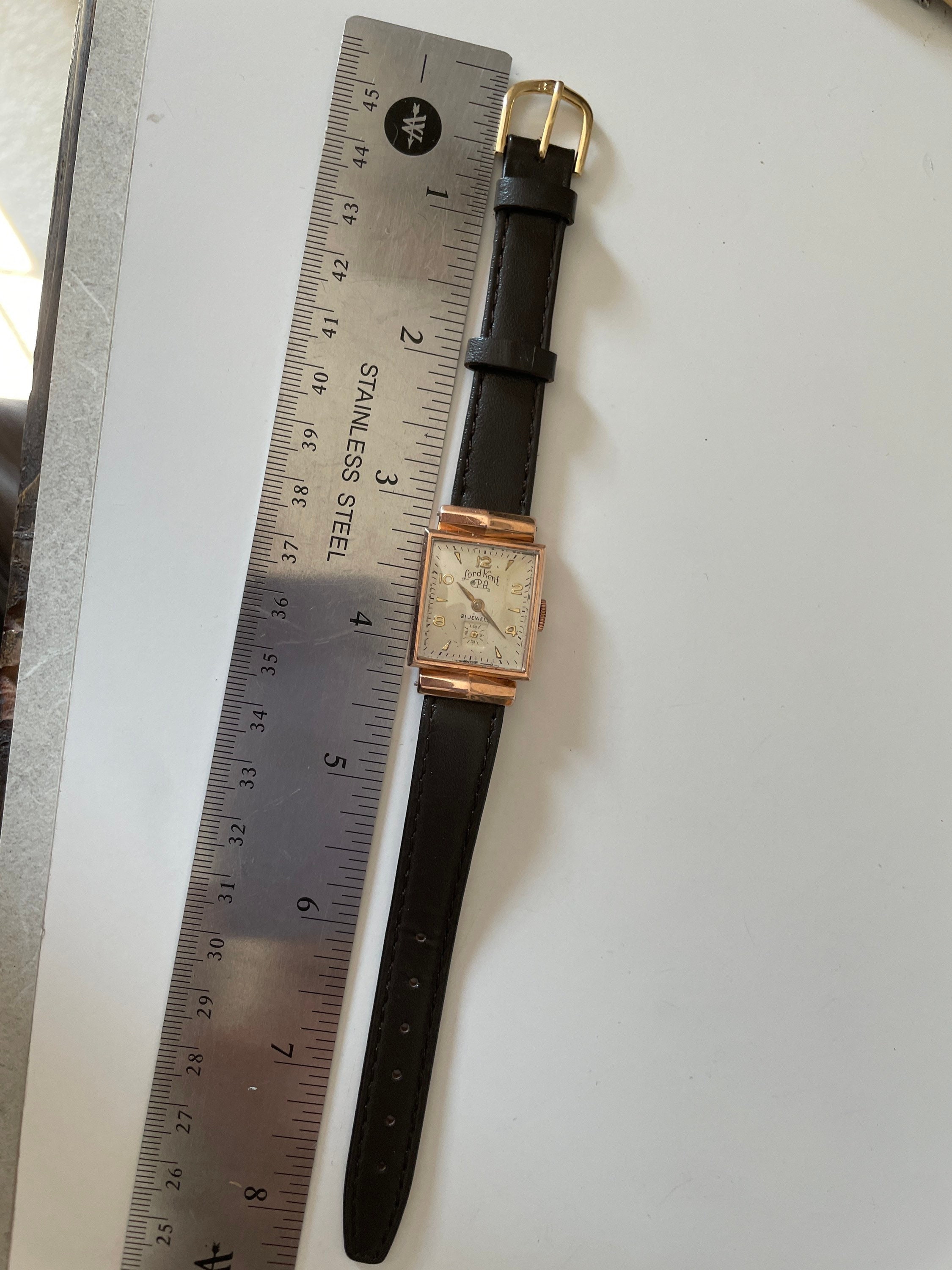 14 Kt Rose Gold Hooded Lugs Vintage Men's Lord Kent 21 Jewel