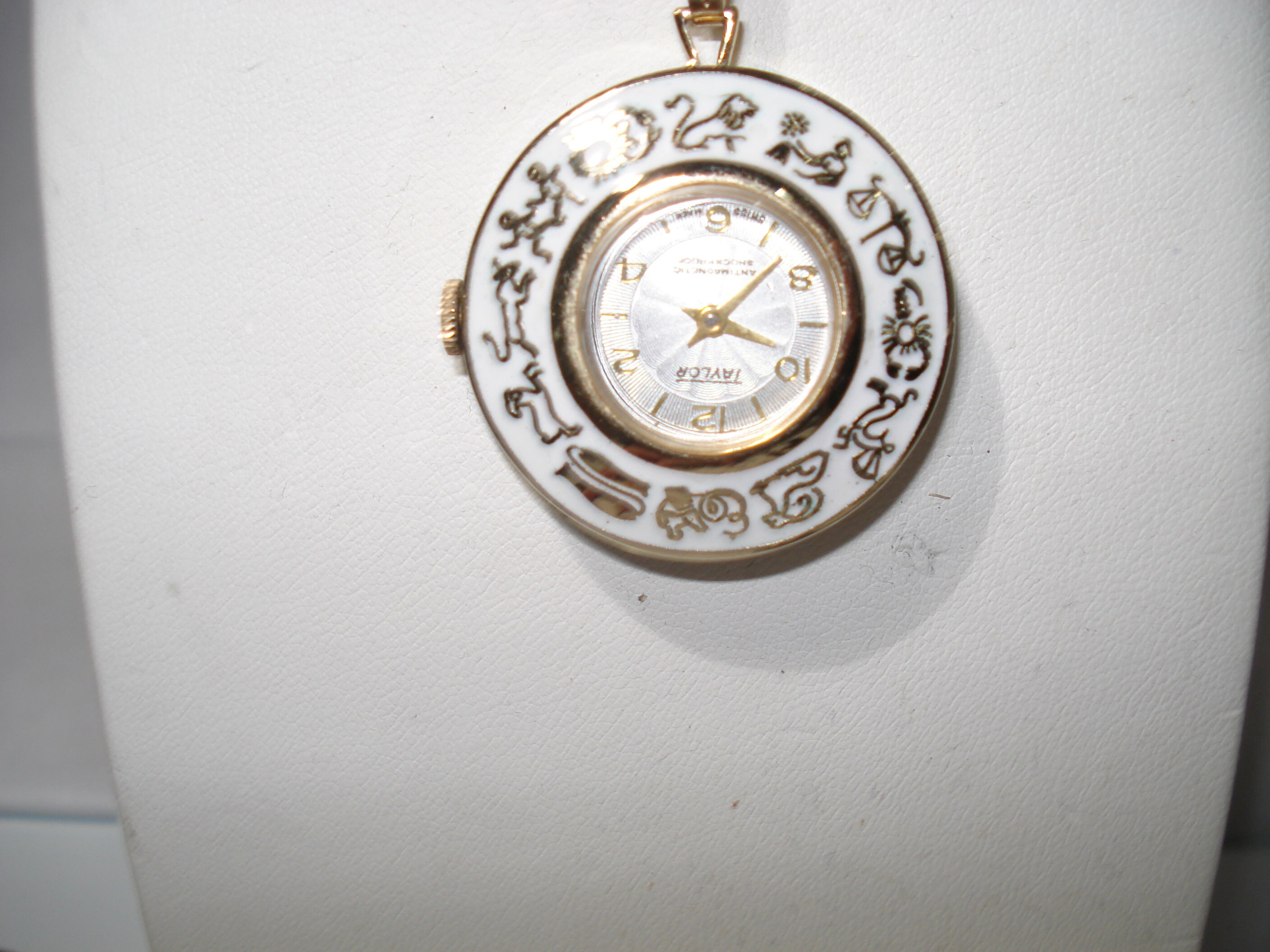 Zodiac Astrology Signs White Enamel Vintage Ladies Taylor 