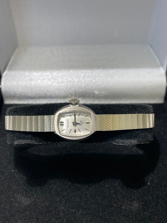 1974 Bulova Dior 14Kt White Gold Ladies Bracelet W