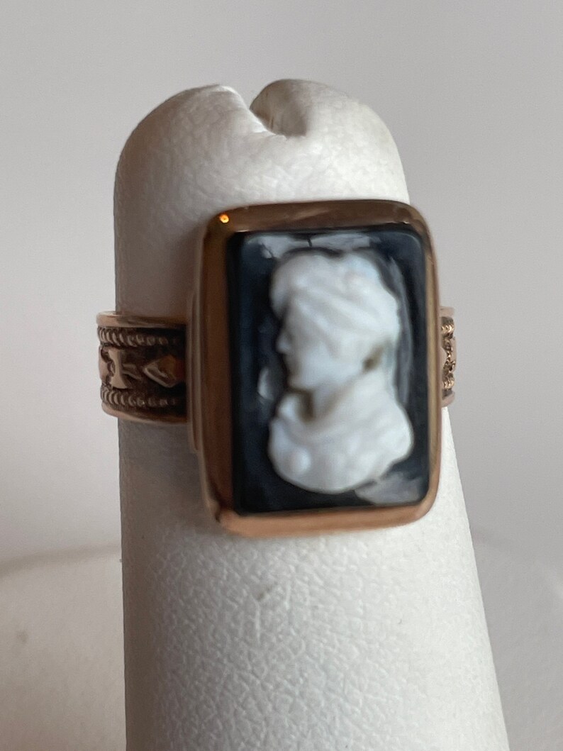 Victorian 10 kt Rose Gold Black Cameo Ring size 4 bild 5