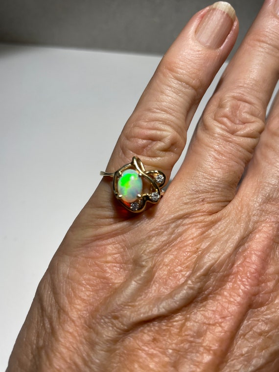Vintage 14 kt Freeform Opal Diamond Ring size 6.5 - image 4