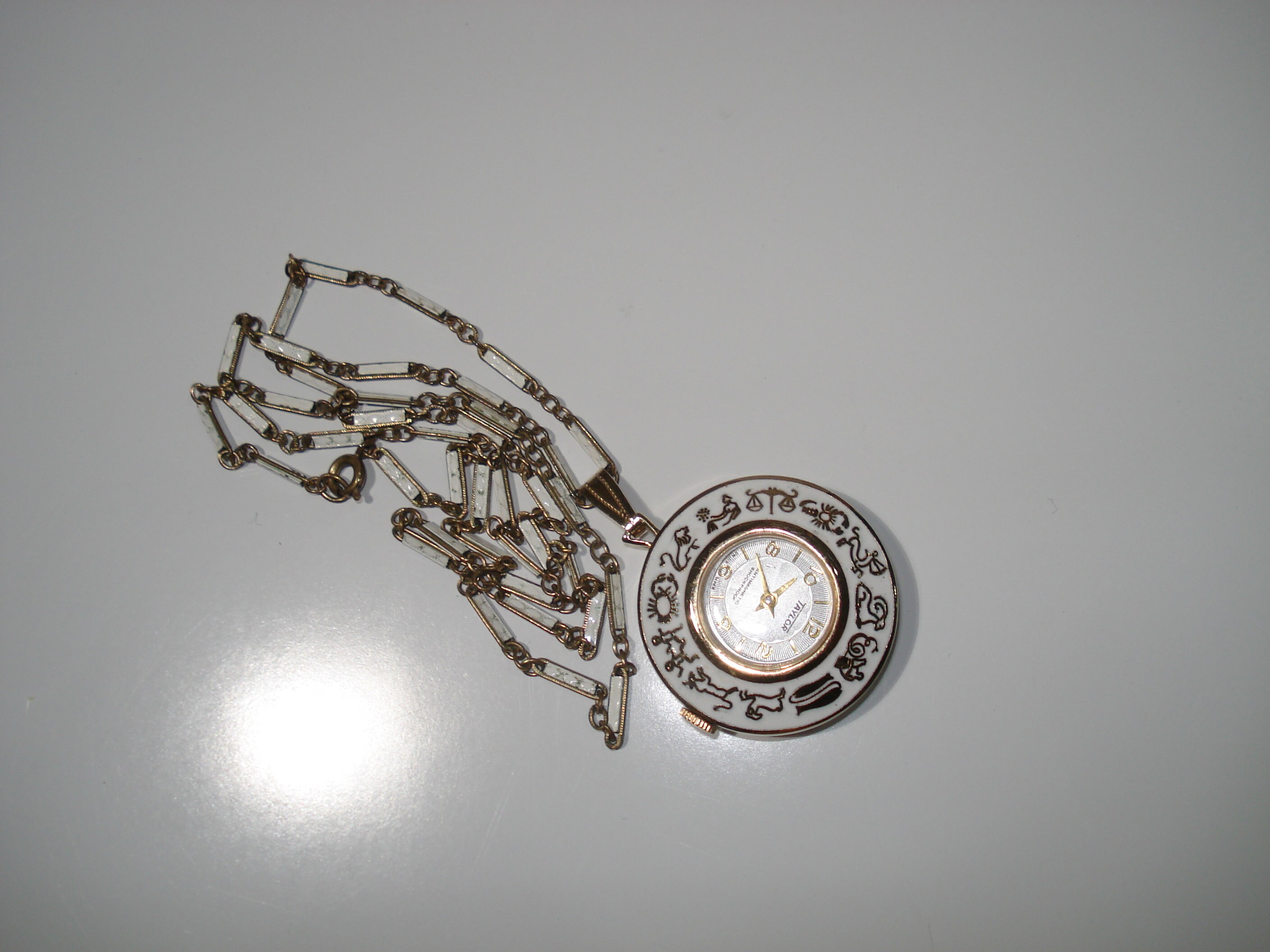 Vintage Taylor Pendant Necklace Watch Women 32mm Astrology Enamel Manual Wind Zodiac Astrology Signs White Enamel Vintage Ladies Taylor  main image 3