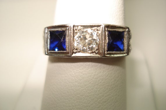 18 Kt Art Deco Diamond Sapphire Men's Ring Size 9… - image 1