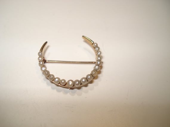 Victorian 14 Kt Gold Crescent Moon Seed Pearl Pin… - image 5