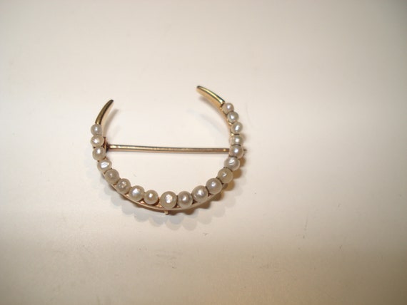 Victorian 14 Kt Gold Crescent Moon Seed Pearl Pin… - image 4