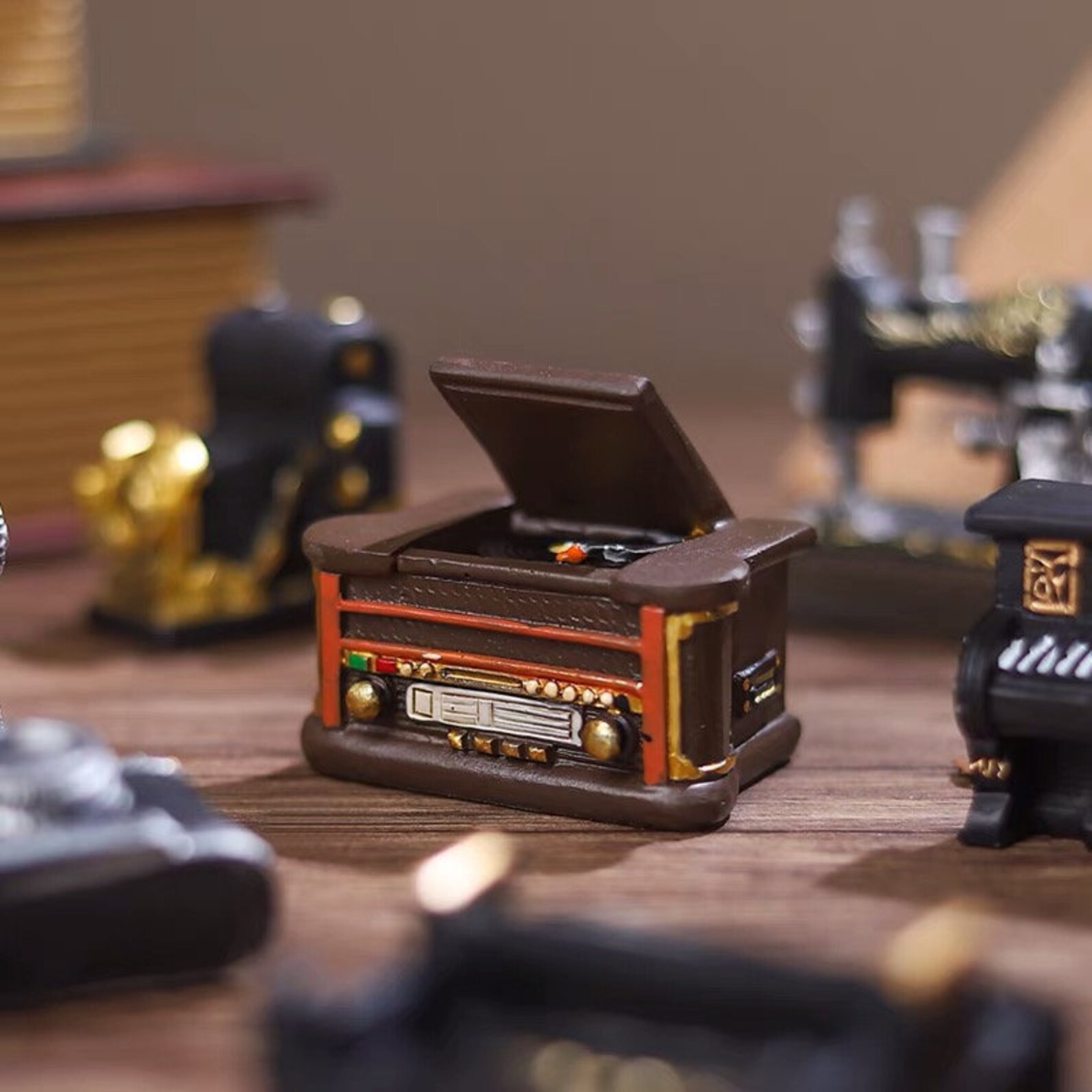 Dollhouse Miniature Resin Old Fashioned Record Player US Etsy