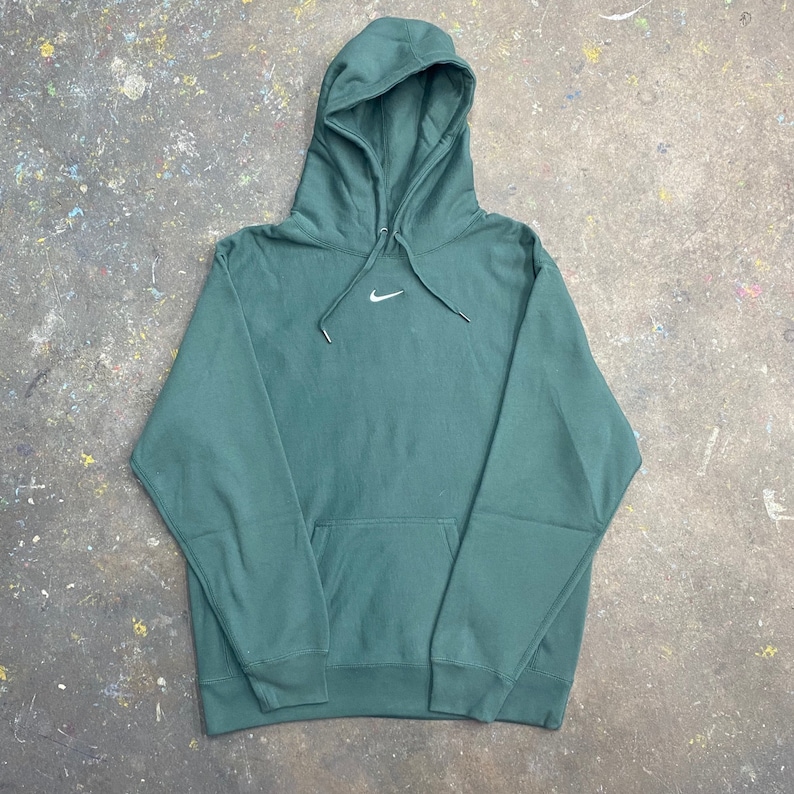 center nike swoosh hoodie