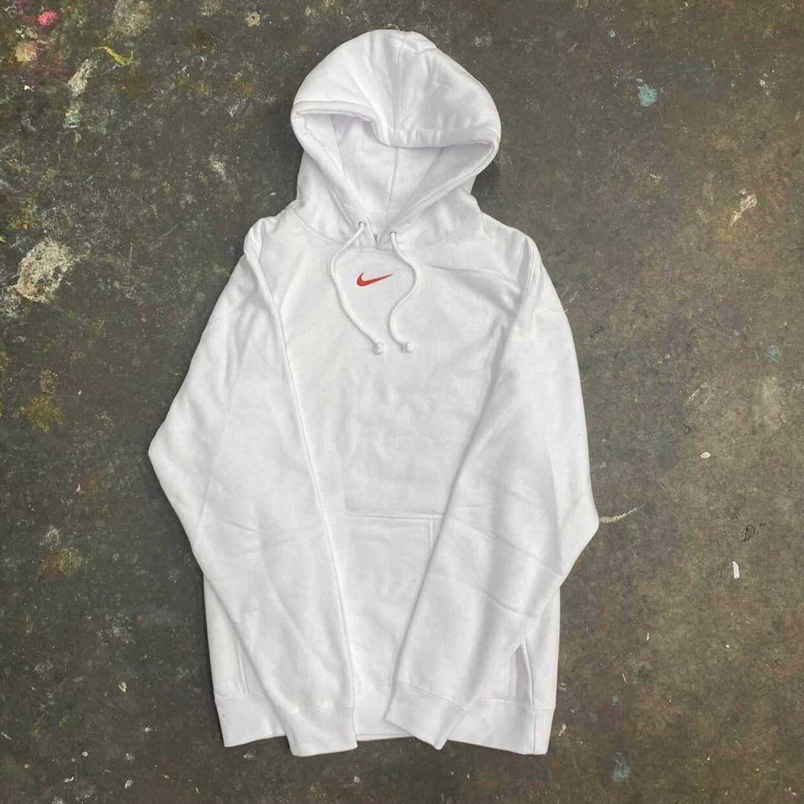 central swoosh nike hoodie